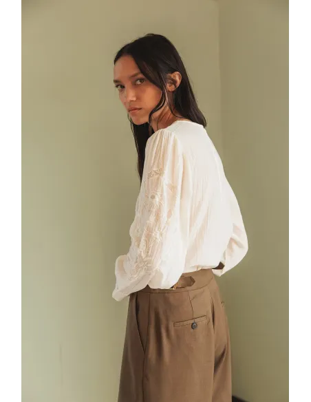 BLUSA BORDADA ROMANTICO BLANCA INDI&COLD