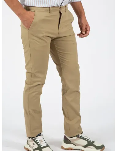 PANTALON CHINO TOSTADO SOLERA