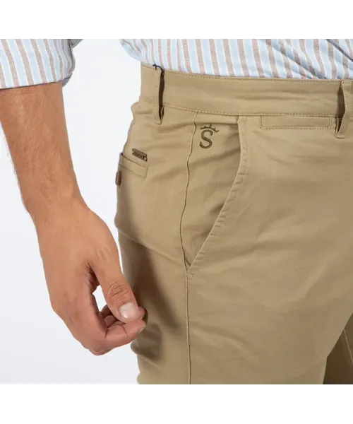 PANTALON CHINO TOSTADO SOLERA