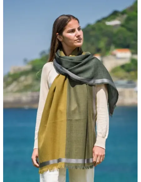 FOULARD LANA Y SEDA VERDE COLORES DE OTOÑO