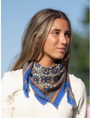 PAÑUELO SEDA Y LANA  AZULON COLORES DE OTOÑO