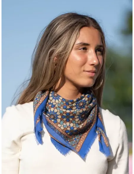 PAÑUELO SEDA Y LANA  AZULON COLORES DE OTOÑO