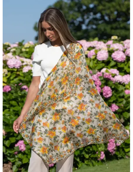 PAÑUELO SEDA FLORES NARANJAS COLORES DE OTOÑO