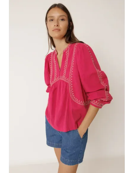BLUSA MANGA LARGA BORDADA FUCSIA INDI&COLD
