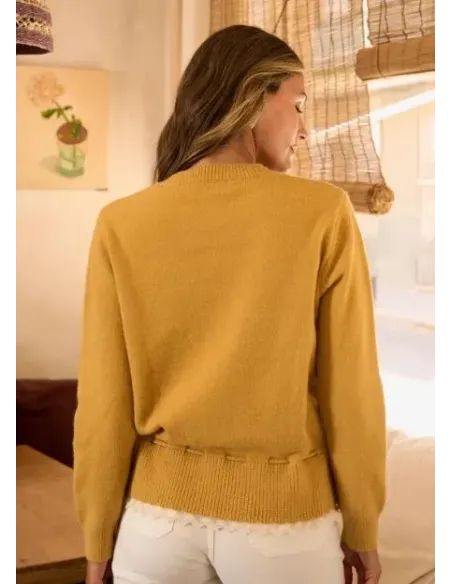 JERSEY OCRE CON VOLANTE DE ENCAJE POLIN ET MOI