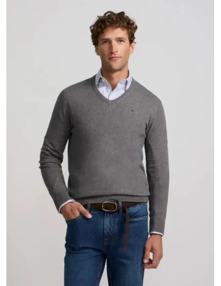 JERSEY CUELLO PICO GRIS SILBON HOMBRE