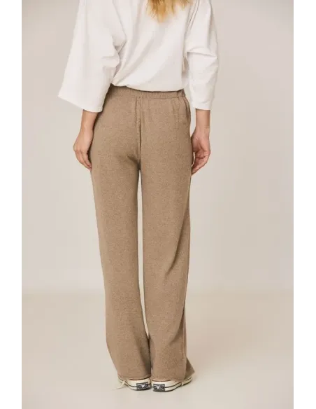 PANTALON PUNTO MARRON INDI&COLD
